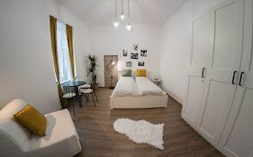 City Center Festival Apartment
